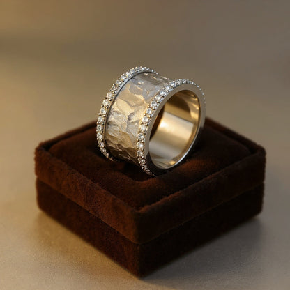 Aevoria – široký výrazný prsten